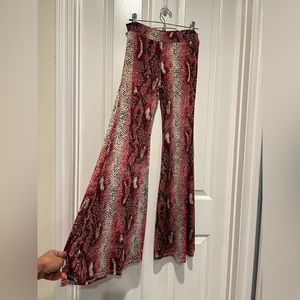Bell Bottom flare Snake Print Pants, Large